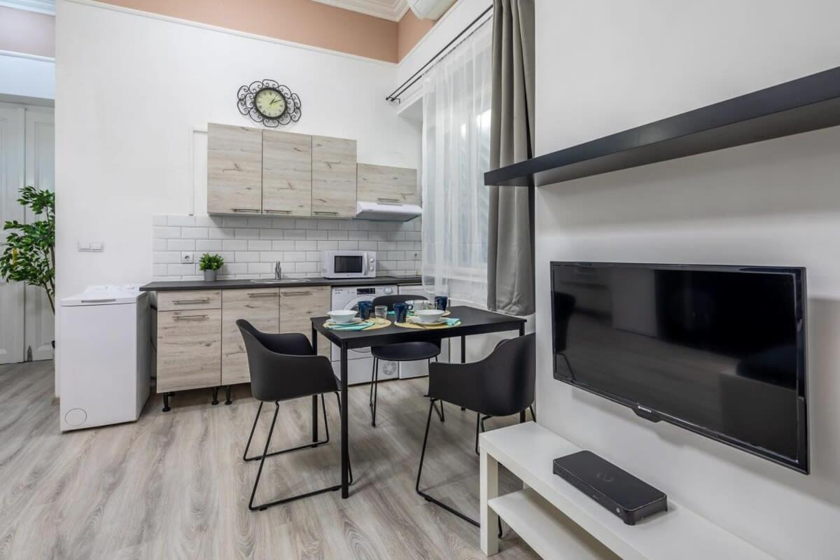 New Central And Convenient Budapest Exterior foto